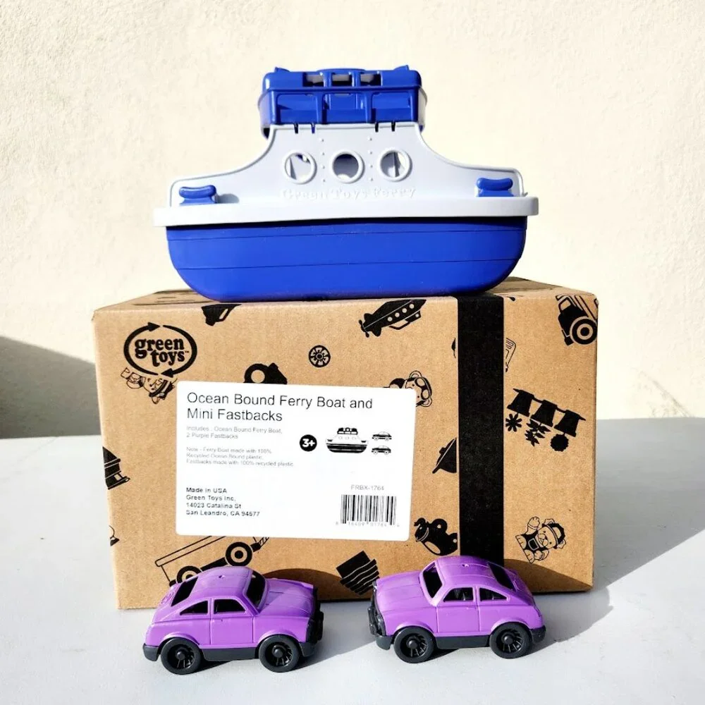 NEW Green Toys Ferry Boat Bath Tub Toys Water Toy with Cars Purple White Toy NEW